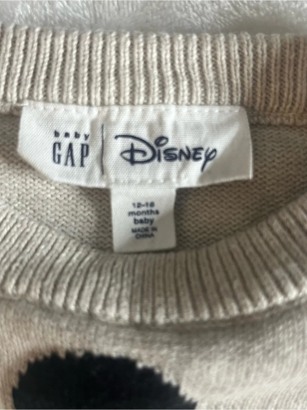GAP Baby x Disney Knit Crewneck Sweater in Beige Mickey Mouse Sz 12~18M